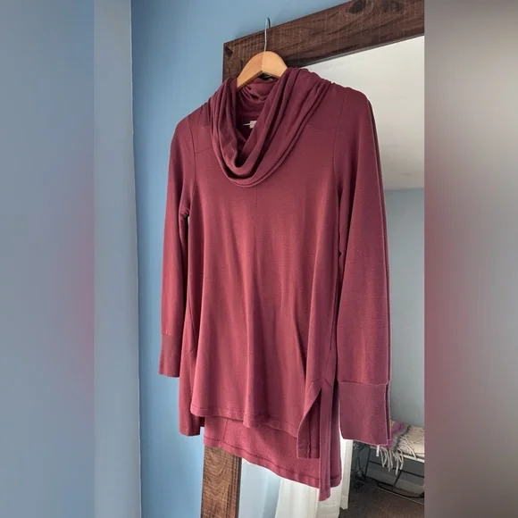 Cupio Red Cowl Neck Sweater Soft Knit Long Sleeve - Picture 1 of 5